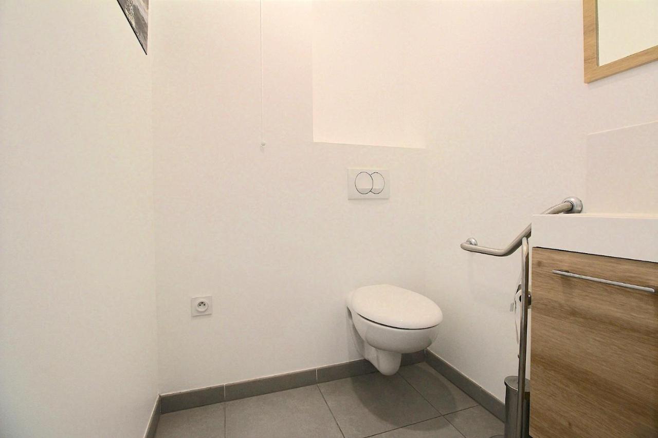 O De Mer D101 La Ciotat Luaran gambar